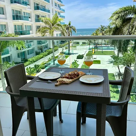 Experiencia Frente Al Mar Con Piscina Y Playa En Morros 922 Apartamento